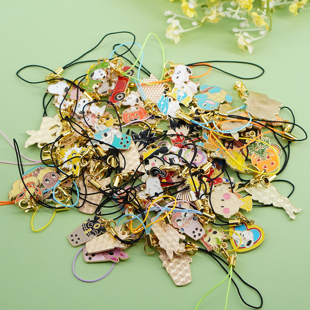 Willekeurige gemengde cartoon  - Phone Accessories Wholesale In China recensie en prijs